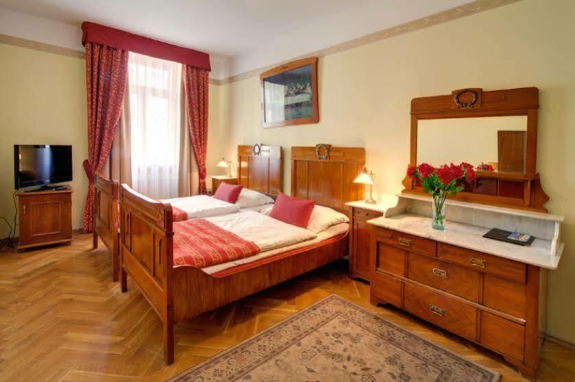 Hotel Mucha Prague